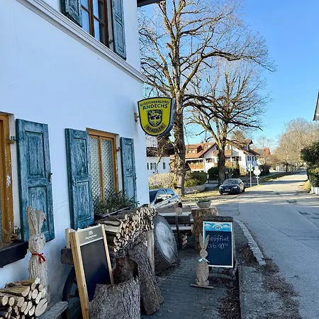 Teddis Traubing Apartment Tutzing