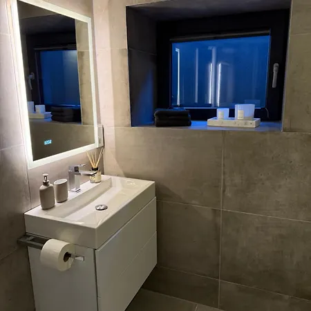 Teddis Traubing * Tutzing